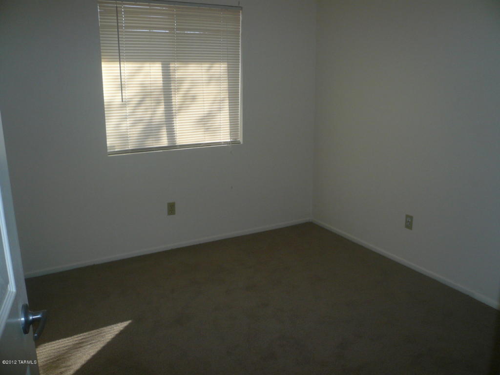 5809 E 24th St, Tucson, AZ 85711 photo 14