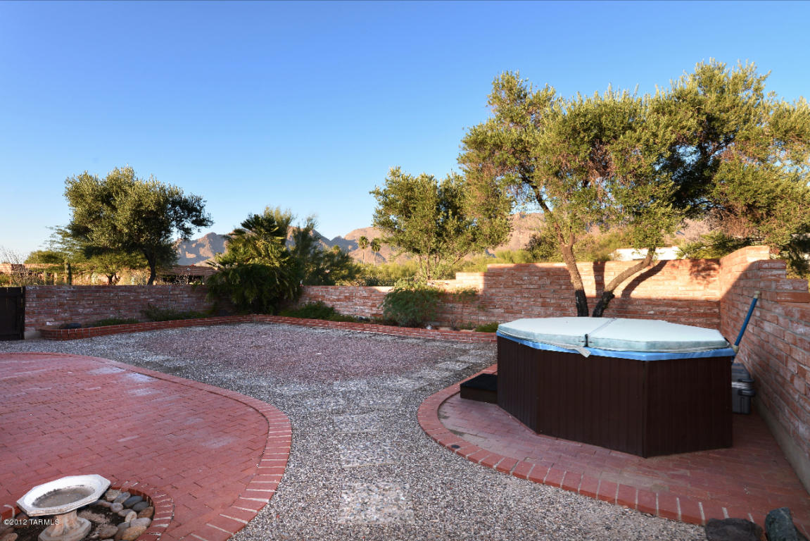 1965 E Miraval Cuarto, Tucson, AZ 85718 photo 19