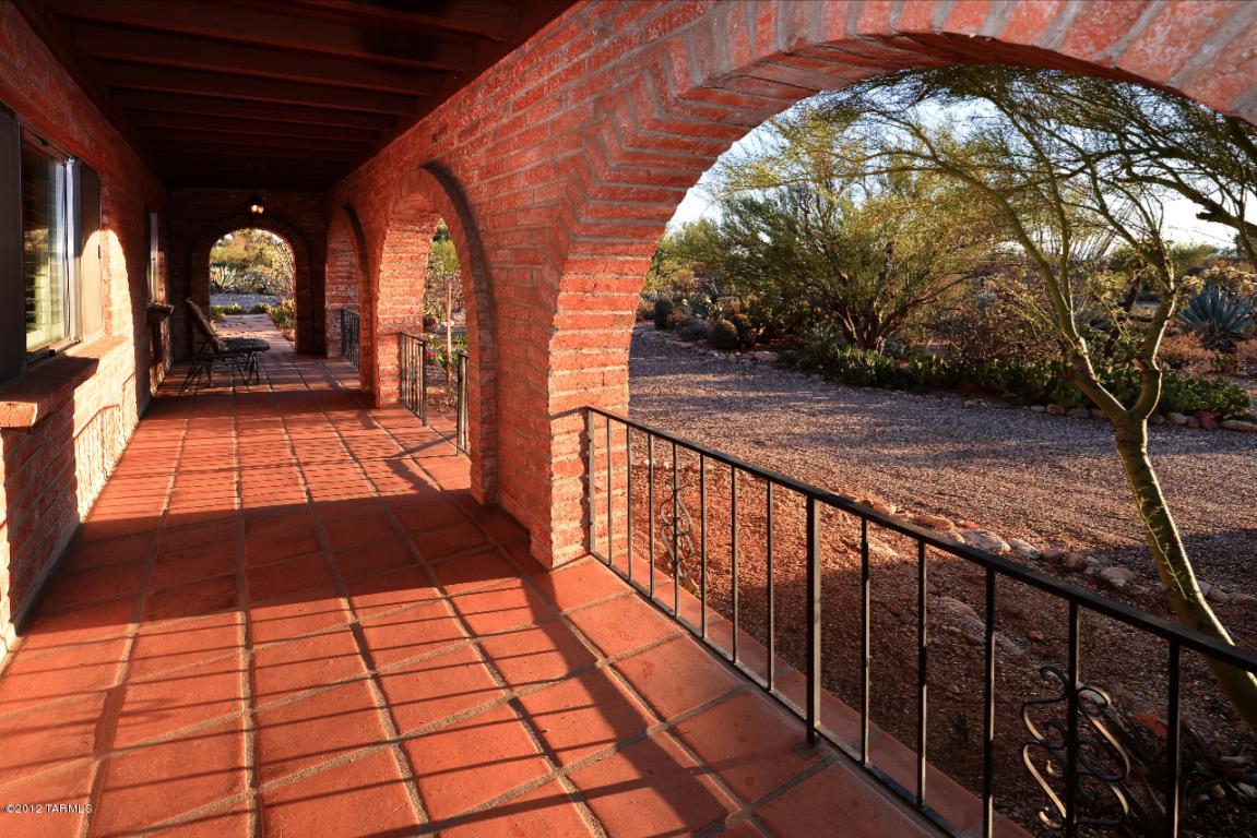 1965 E Miraval Cuarto, Tucson, AZ 85718 photo 18