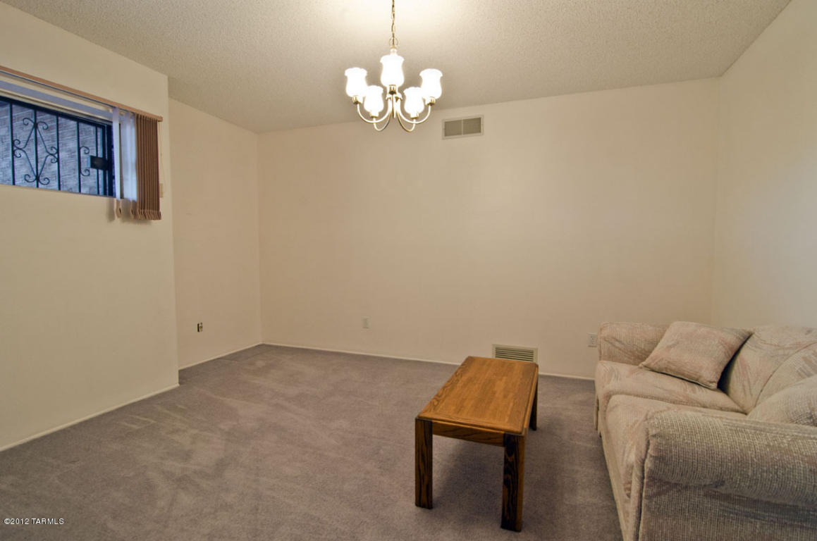8951 E 3rd, Tucson, AZ 85710 photo 13