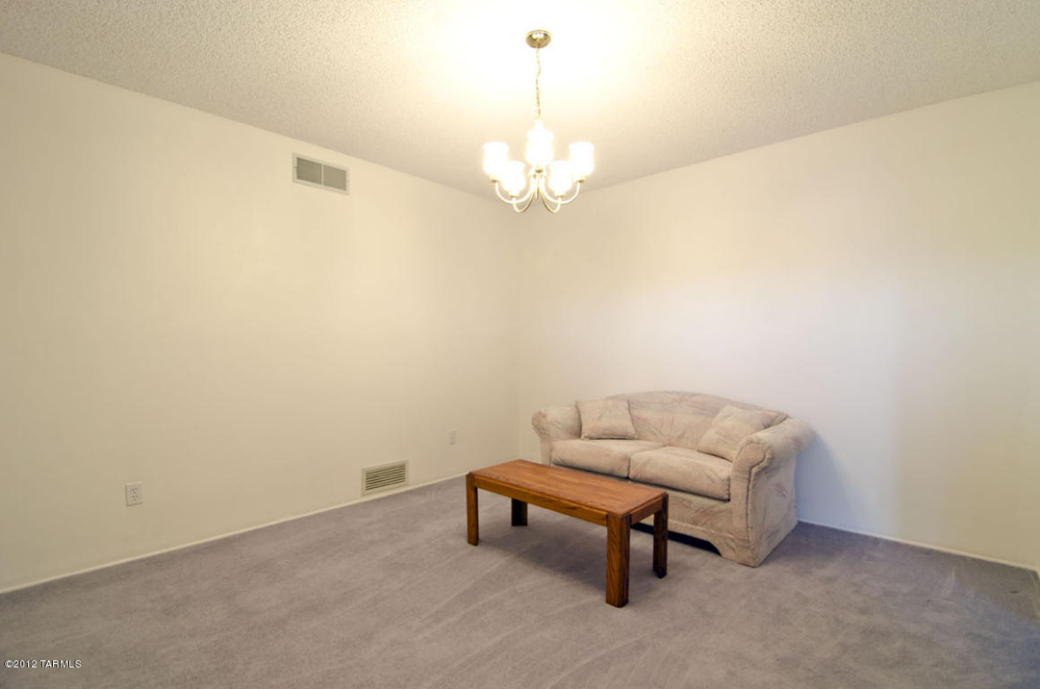 8951 E 3rd, Tucson, AZ 85710 photo 12