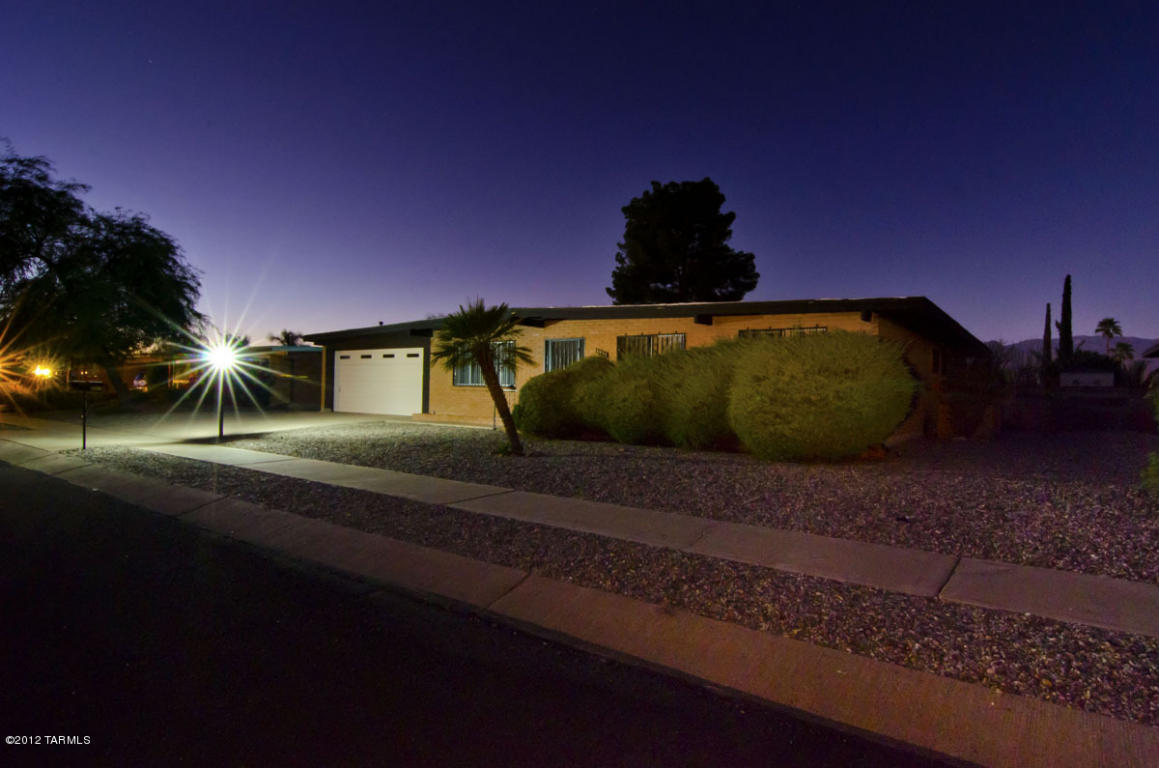 8951 E 3rd, Tucson, AZ 85710 photo 27