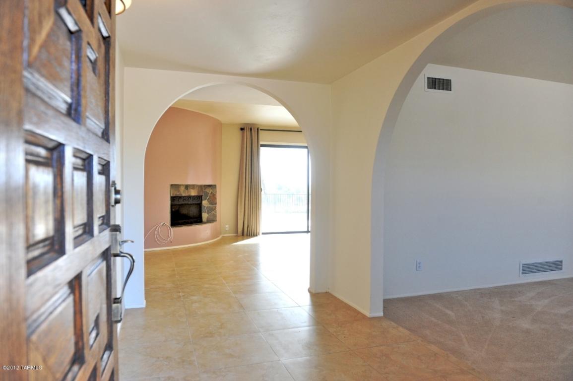 5100 E River Rd, Tucson, AZ 85718 photo 8