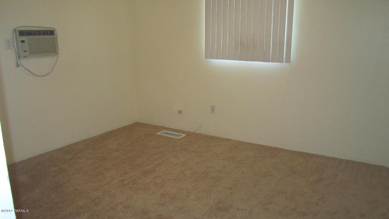 3031 E Beverly Dr, Tucson, AZ 85716 photo 8