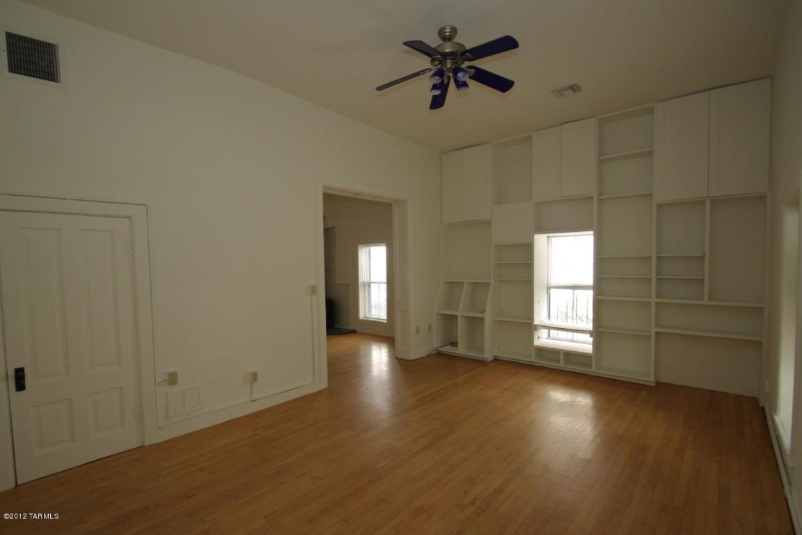 737 E 9th St, Tucson, AZ 85719 photo 4