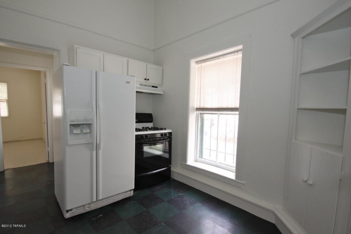 737 E 9th St, Tucson, AZ 85719 photo 14