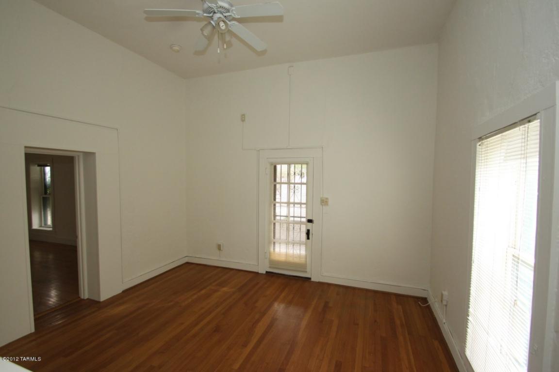 737 E 9th St, Tucson, AZ 85719 photo 15
