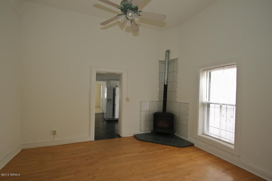 737 E 9th St, Tucson, AZ 85719 photo 9