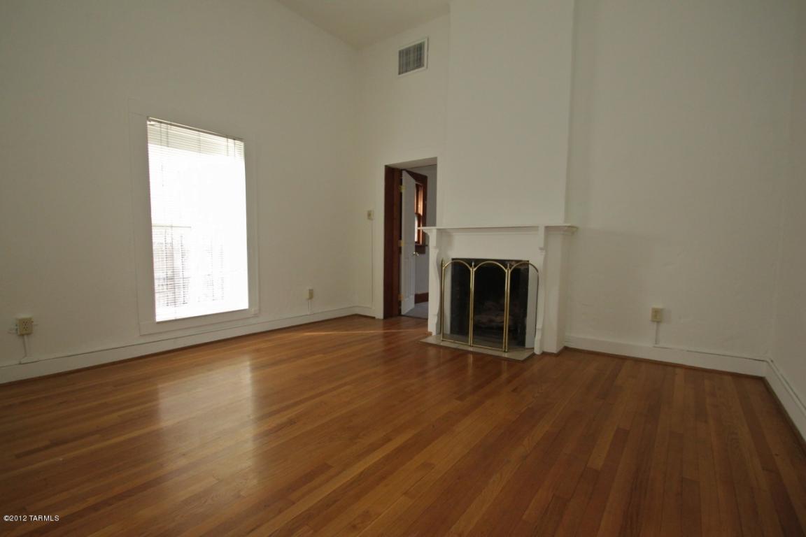737 E 9th St, Tucson, AZ 85719 photo 17