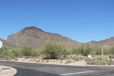 2380 S Triangle X Ln, Tucson, AZ 85713 photo 7