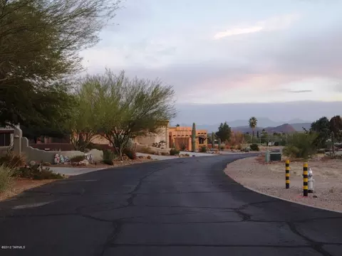 2380 S Triangle X Ln, Tucson, AZ 85713 photo 6