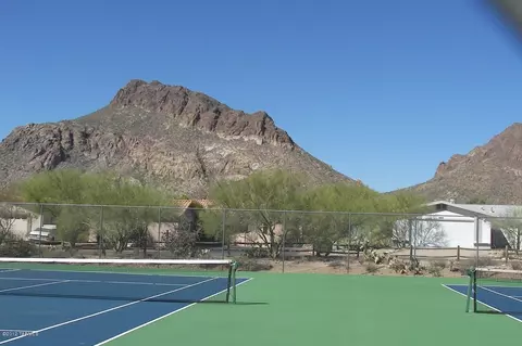 2380 S Triangle X Ln, Tucson, AZ 85713 photo 9