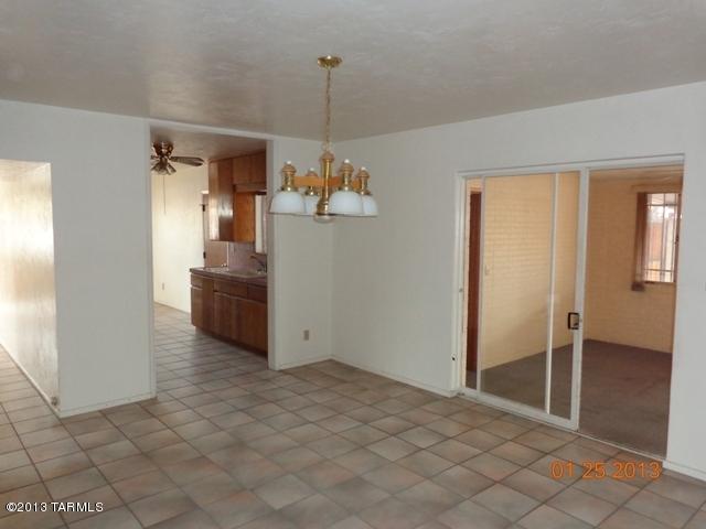5556 E Mabel St, Tucson, AZ 85712 photo 15