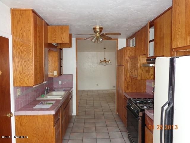 5556 E Mabel St, Tucson, AZ 85712 photo 8