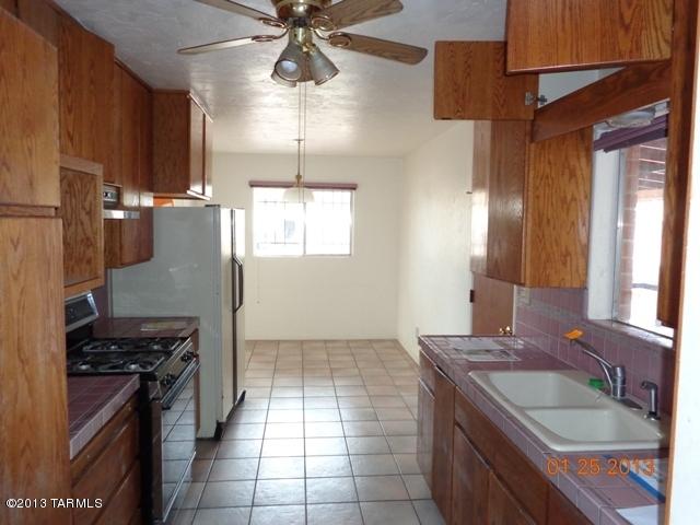 5556 E Mabel St, Tucson, AZ 85712 photo 10