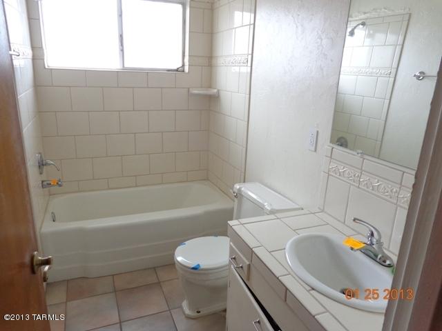 5556 E Mabel St, Tucson, AZ 85712 photo 16