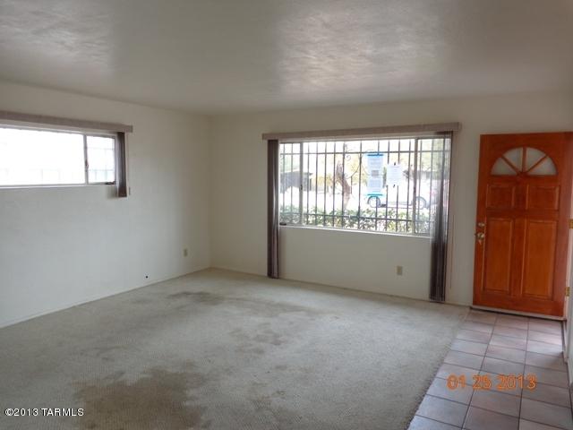 5556 E Mabel St, Tucson, AZ 85712 photo 5