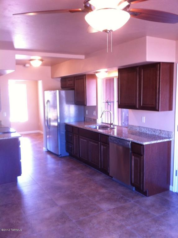 9356 E 5th St, Tucson, AZ 85710 photo 9
