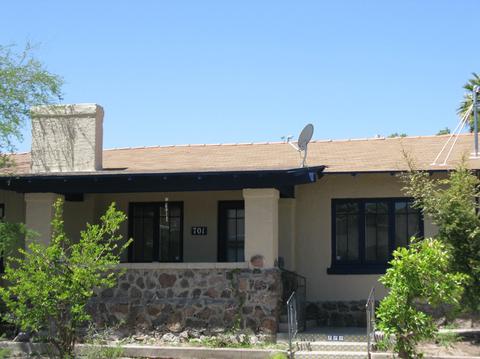 547 E 4th St, Tucson, AZ 85705 photo 4