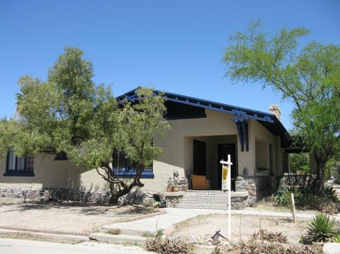 547 E 4th St, Tucson, AZ 85705 photo 2