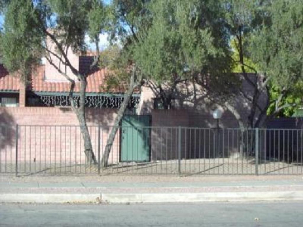 6249 E Fairmount St, Tucson, AZ 85712 photo 1