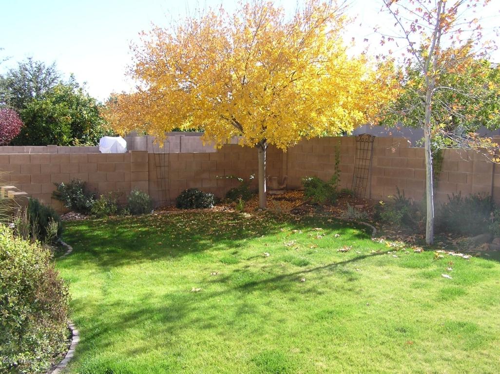 8436 E Sarnoff Ridge Loop, Tucson, AZ 85710 photo 13