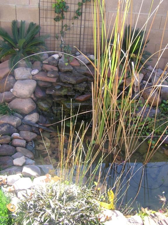 8436 E Sarnoff Ridge Loop, Tucson, AZ 85710 photo 16
