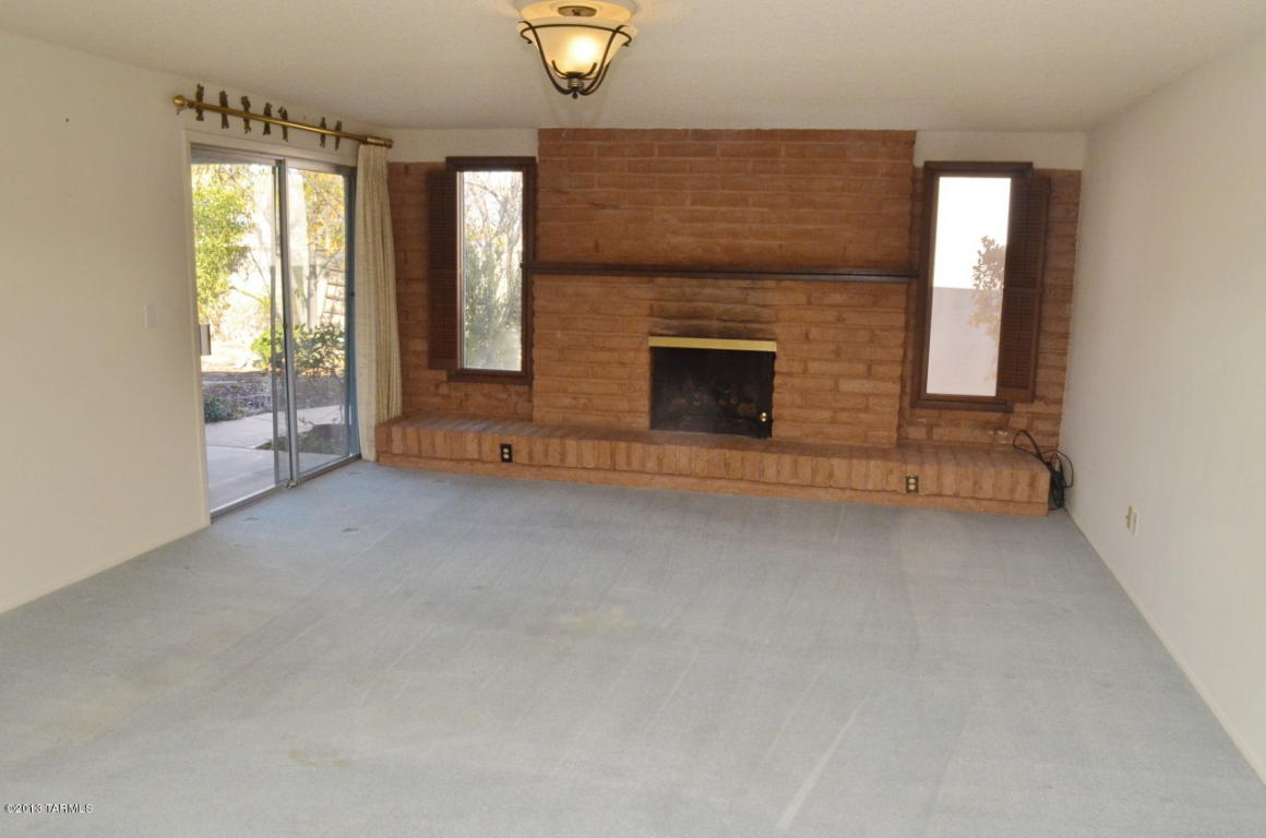9201 E Visco, Tucson, AZ 85710 photo 5