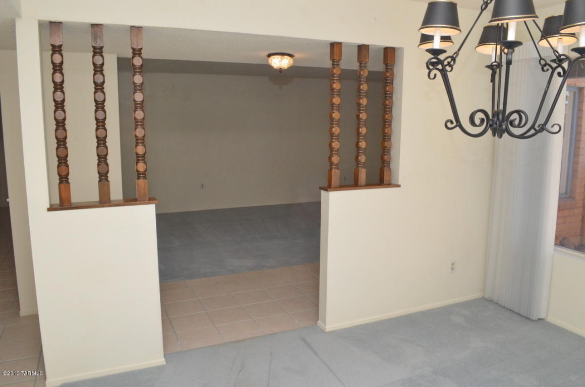 9201 E Visco, Tucson, AZ 85710 photo 22
