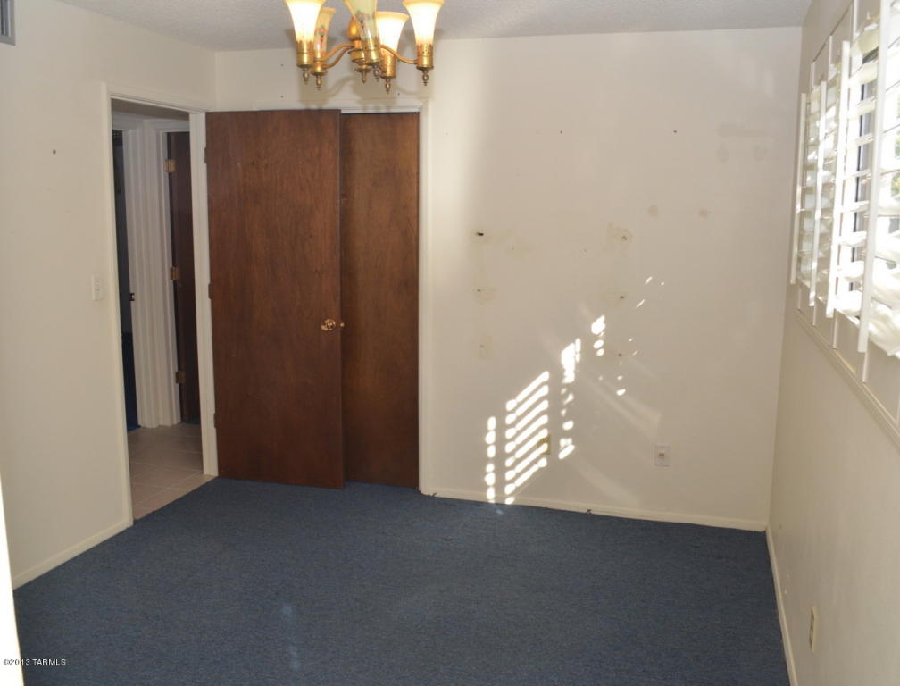 9201 E Visco, Tucson, AZ 85710 photo 29