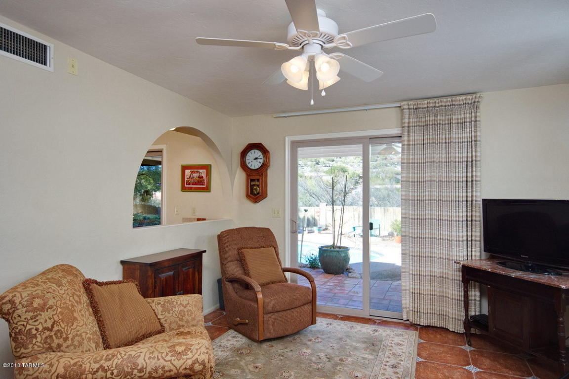 6445 E Red Cloud Dr, Tucson, AZ 85750 photo 6