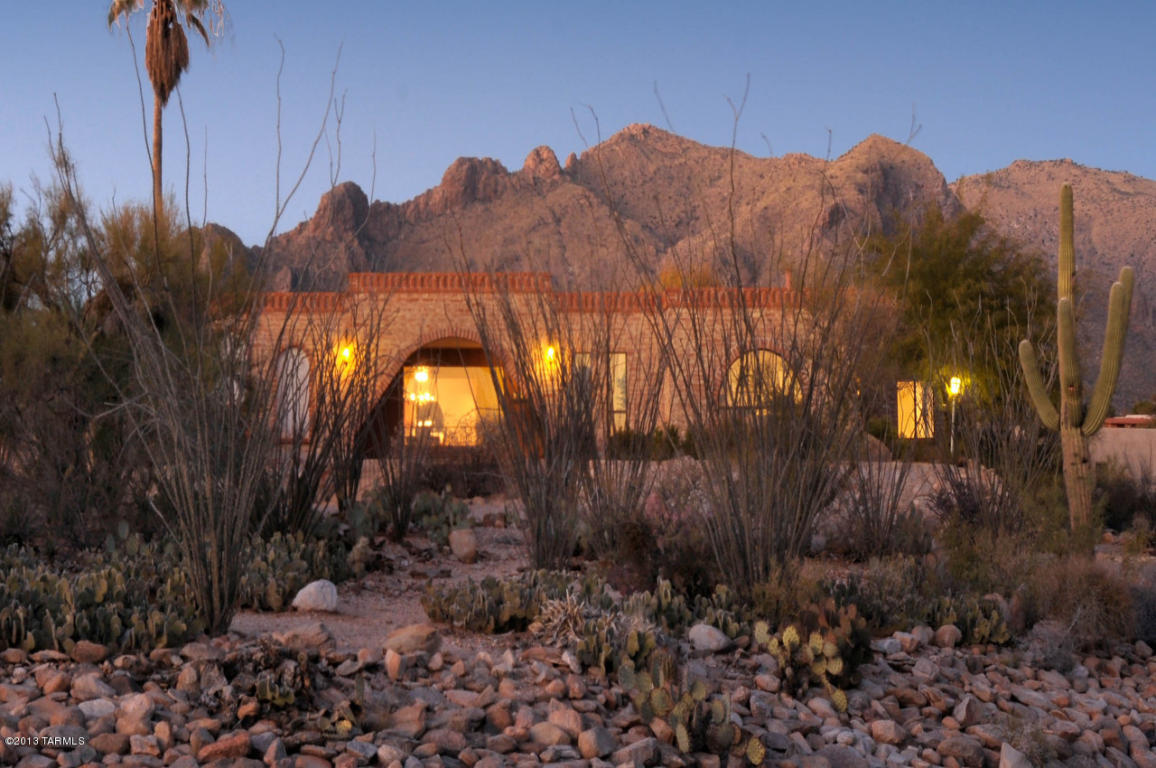 1315 E Thunderhead Cir, Tucson, AZ 85718 photo 1