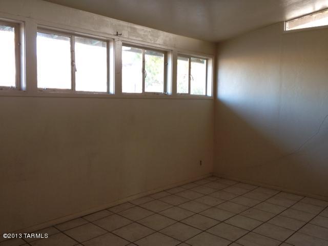 2038 E 33rd St, Tucson, AZ 85713 photo 4