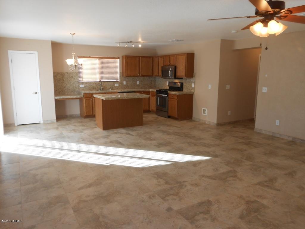 3870 Eventide St, Tucson, AZ 85706 photo 6