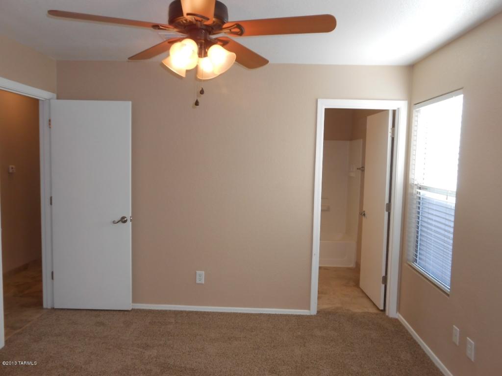3870 Eventide St, Tucson, AZ 85706 photo 16