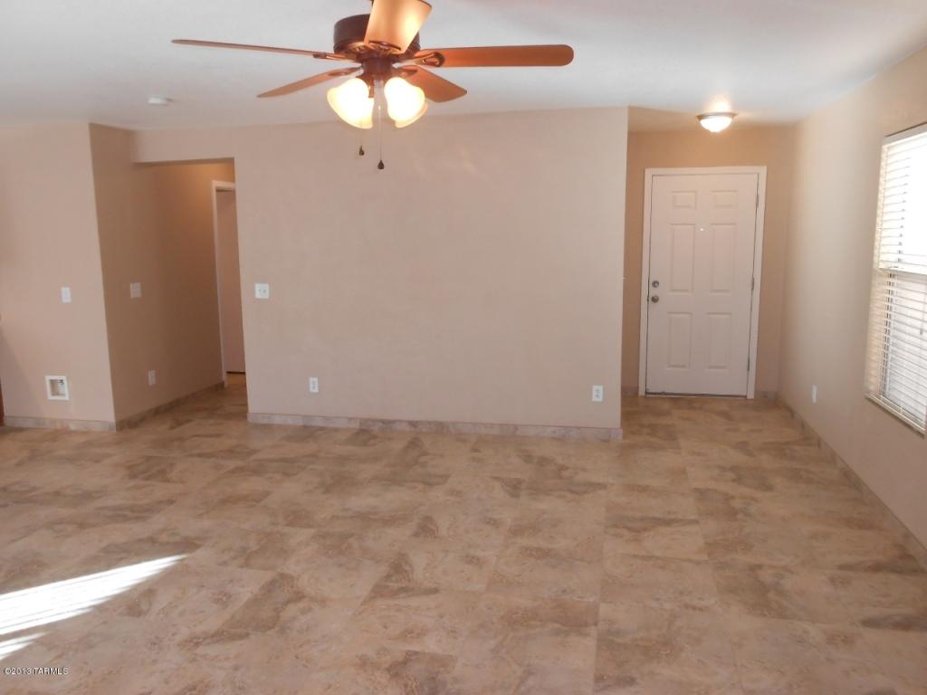 3870 Eventide St, Tucson, AZ 85706 photo 7