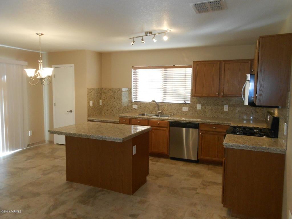 3870 Eventide St, Tucson, AZ 85706 photo 10