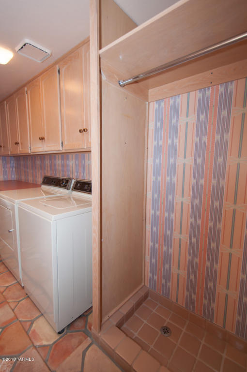 5630 E Binghampton Dr, Tucson, AZ 85712 photo 31