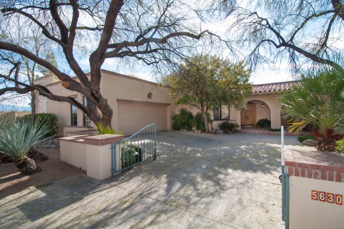 5630 E Binghampton Dr, Tucson, AZ 85712 photo 1