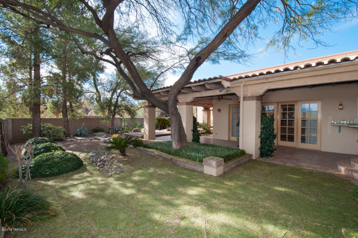 5630 E Binghampton Dr, Tucson, AZ 85712 photo 29