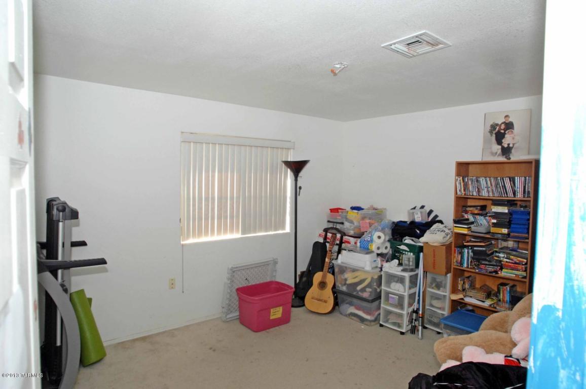6415 S Buckaroo Loop, Tucson, AZ 85757 photo 7