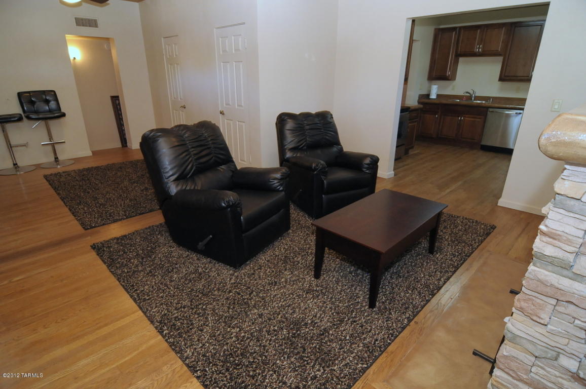 2004 E 8th St, Tucson, AZ 85719 photo 7
