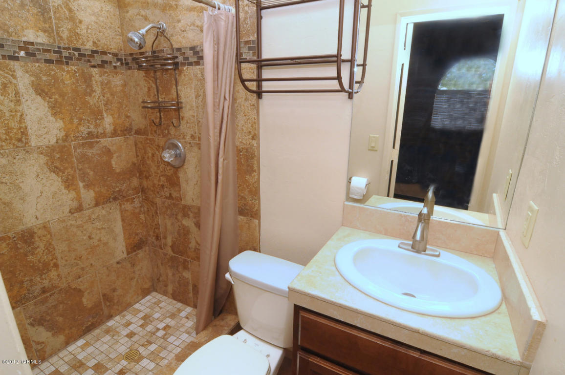 2004 E 8th St, Tucson, AZ 85719 photo 14