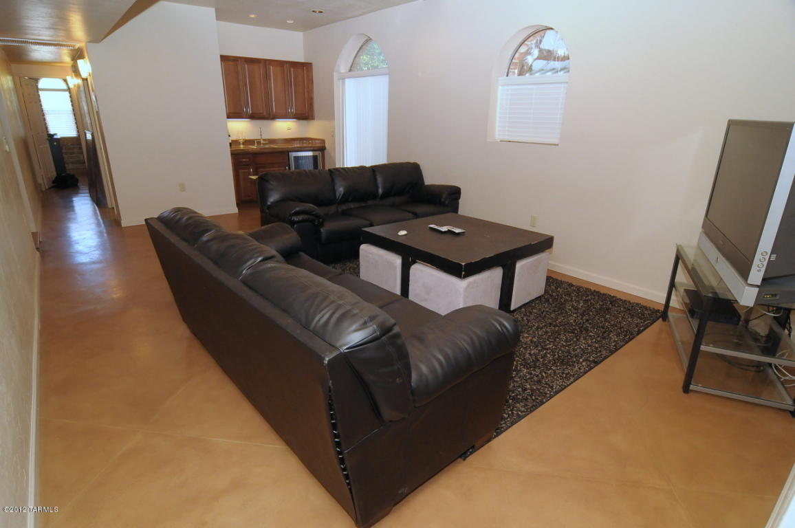 2004 E 8th St, Tucson, AZ 85719 photo 6