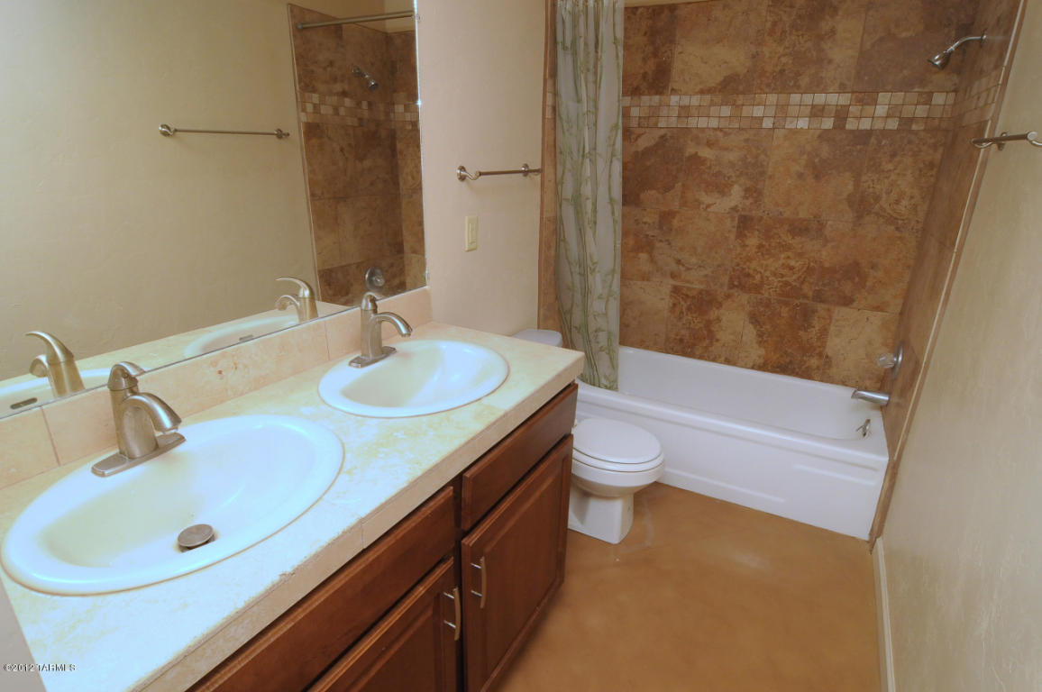 2004 E 8th St, Tucson, AZ 85719 photo 10