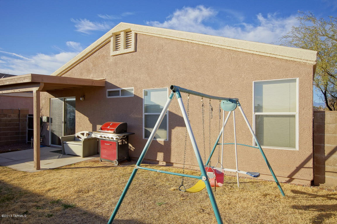 9482 E Bench Mark Loop, Tucson, AZ 85747 photo 12