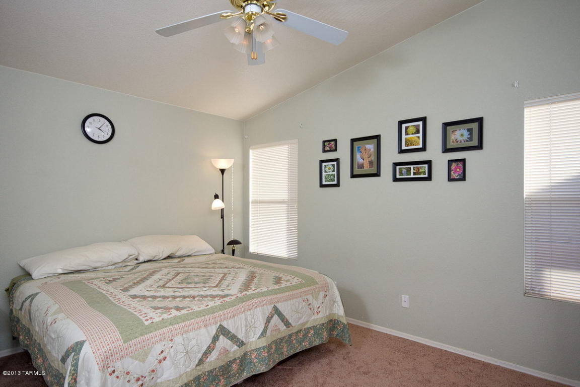 9482 E Bench Mark Loop, Tucson, AZ 85747 photo 6