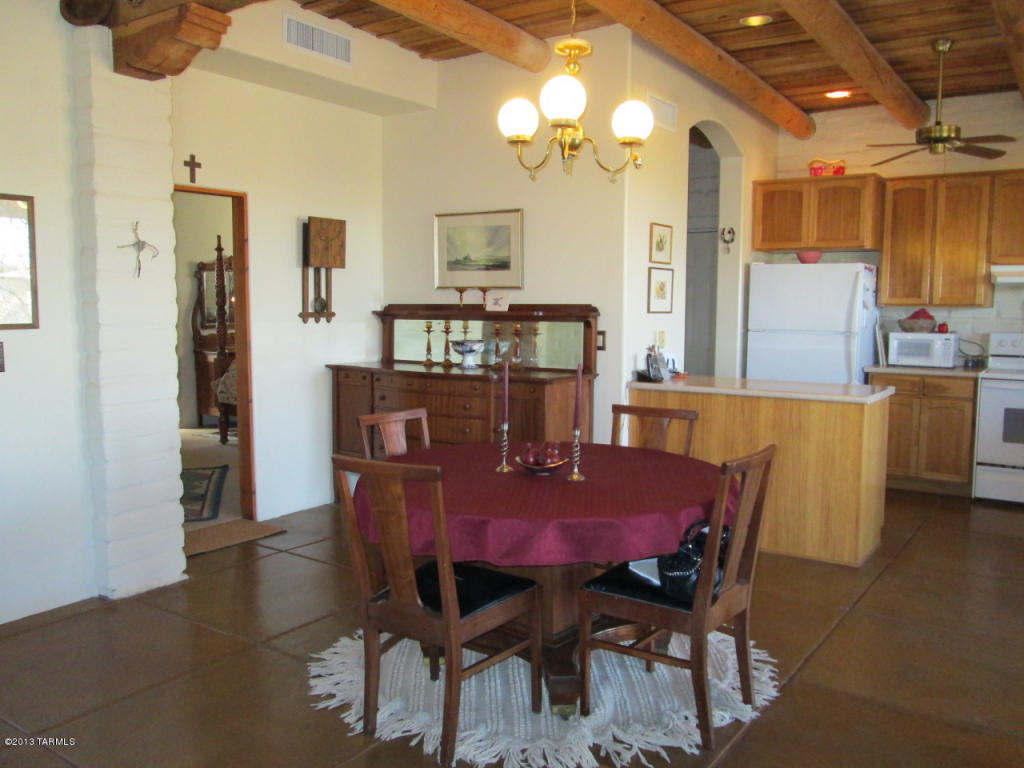 2881 E Shasta Ln, Vail, AZ 85641 photo 4