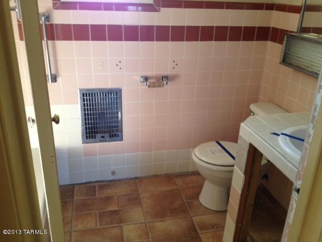 221 S Biddle Ave, Willcox, AZ 85643 photo 10