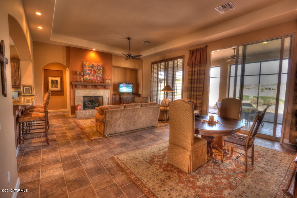 66194 E Mt Lemmon Ln, Tucson, AZ 85739 photo 3